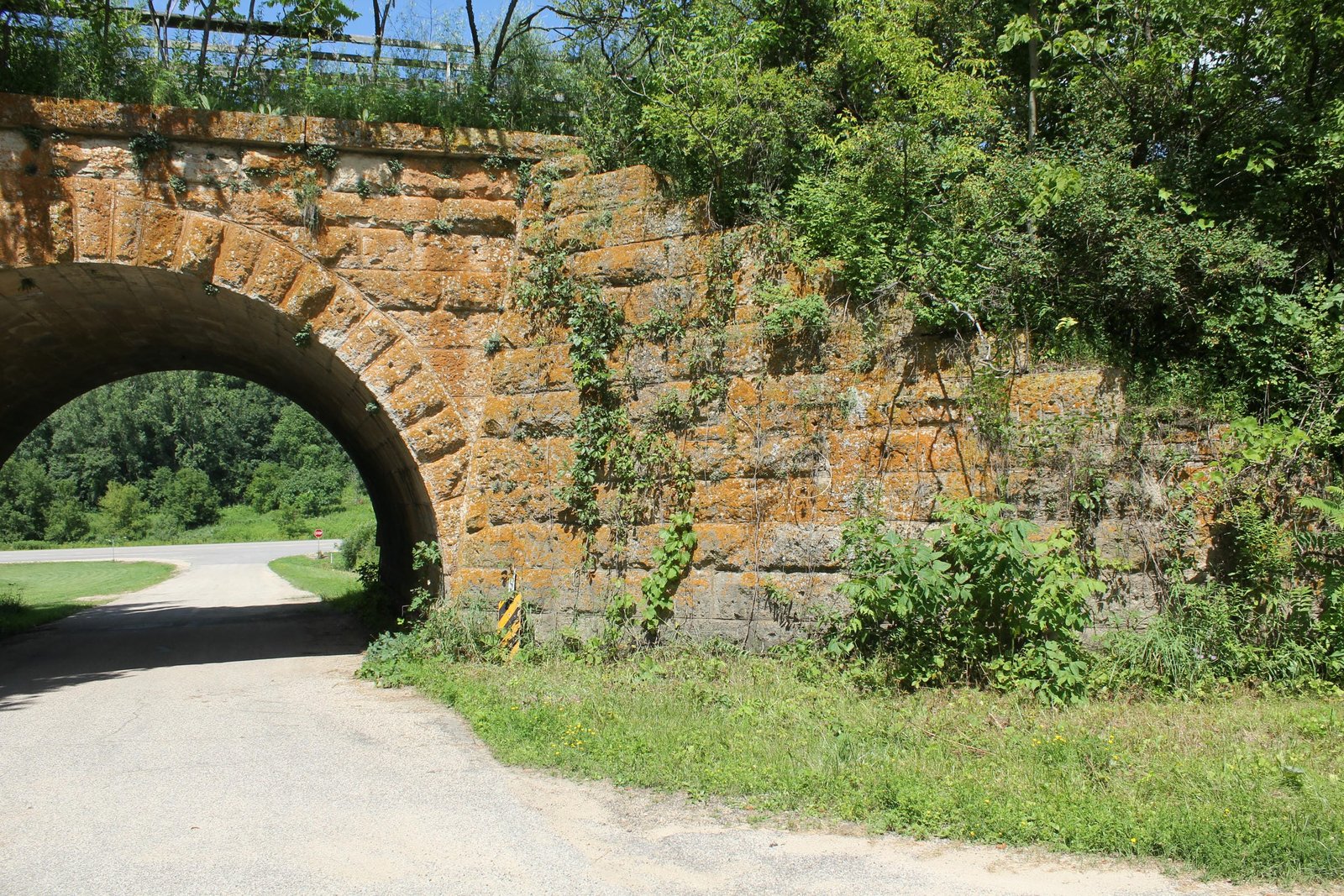 Southeast wing wall